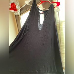 Black ribbed dressy tank top.